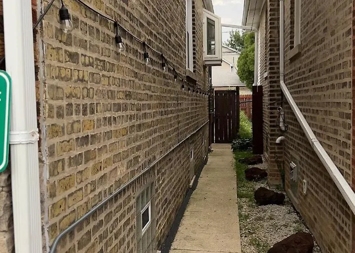 Stylish Garden-level 2br: Quiet Neighborhood Appartamento *